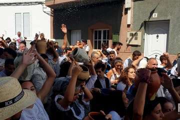 Unas 1.200 personas dan vida a una nueva edición de la Traída del Agua (Foto Francisco Javier Santana y TA)